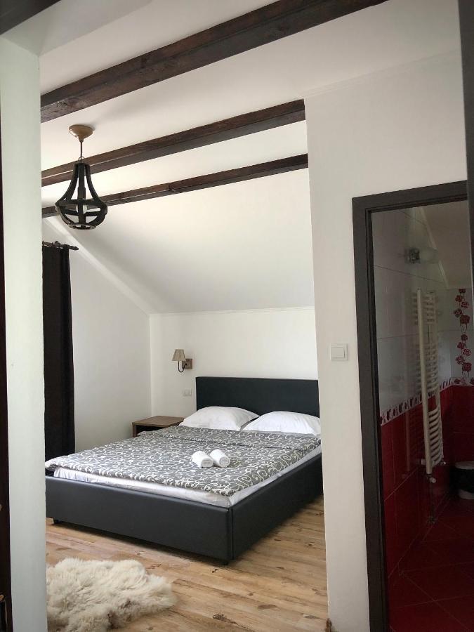 Casa Paunescu Milostea 外观 照片